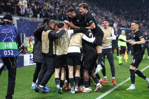 SOCCER - UEFA CL, Sturm vs Girona KLAGENFURT,AUSTRIA,27.NOV.24 - SOCCER - UEFA Champions League, SK Sturm Graz vs Girona FC. Image shows the rejoicing of Sturm.  GEPAxpictures xChrisxBauer