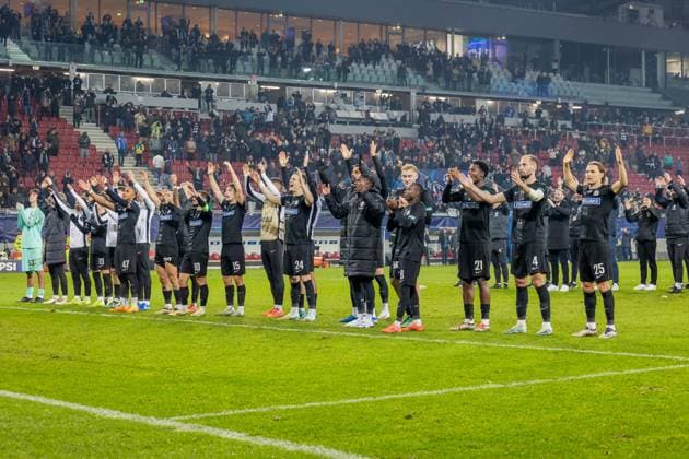 SOCCER - UEFA CL, Sturm vs Girona KLAGENFURT,AUSTRIA,27.NOV.24 - SOCCER - UEFA Champions League, SK Sturm Graz vs Girona FC. Image shows the rejoicing of Sturm.  GEPAxpictures xMatthiasxTrinkl