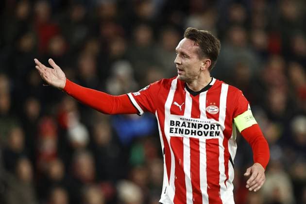 EINDHOVEN - Luuk de Jong of PSV Eindhoven during the UEFA Champions league match between PSV Eindhoven and Shakhtar Donetsk at Phillips Stadium on Nov. 27, 2024 in Eindhoven, Netherlands. ANP MAURICE VAN STEEN UEFA Champions League 2024 25 League Phase MD5 2024 25 xVIxANPxSportx xxANPxIVx 514405901 originalFilename: 514405901.jpg