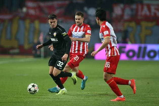 CRVENA ZVEZDA vs STUTTGART FABIAN RIEDER Stuttgart football player at the UEFA Champions League match against Red Star at the Rajko Mitic stadium, Belgrade 27.11.2024. MN press Photo Football, Champions League, Red Star, Stuttgart Belgrade Stadion Rajko Mitic Serbia Copyright: xMarkoxMetlasx xMNxPressx