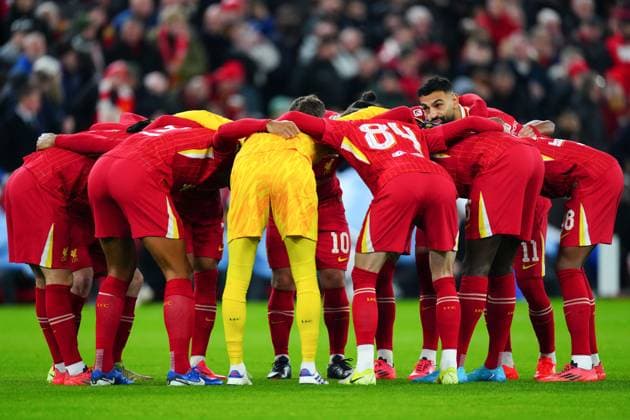 Mohamed Salah of Liverpool in the huddle Liverpool v Real Madrid, UEFA Champions League, Group Stage, Football, Anfield, Liverpool, UK - 27 Nov 2024 EDITORIAL USE ONLY No use with unauthorised audio, video, data, fixture lists, club league logos or live services. Online in-match use limited to 120 images, no video emulation. No use in betting, games or single club league player publications. Copyright: xJavierxGarcia Shutterstockx 14945029af