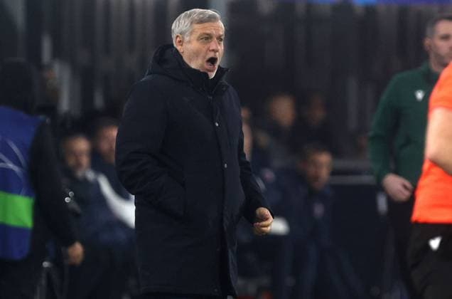 Lille s head coach Bruno G& xe9;n& xe9;sio during the Uefa Champions League soccer match between Bologna f.c. and Losc Lille at the Dall Ara Stadium, Bologna, northern Italy, Wednesday, November 27, 2024. - Soccer - (Photo Michele Nucci - LaPresse)  Copyright: xMichelexNucci LaPressex