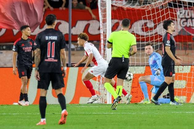Eliesse Ben Seghir ( 7 - AS Monaco) scores a goal during Monaco vs Benfica, UEFA Champions League football match in Monaco, Principality of Monaco, November 27 2024  Copyright: xNicolaxMastronardi IPAxSportx xix xx IPA_51921397 IPA_Agency_IPA51921397