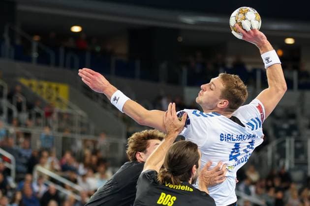 HC Zagreb v HBC Nantes - EHF Champions League Ihar Bialiauski of HC Zagreb shoots during the EHF Champions League group B round 9 match between HC Zagreb and HBC Nantes at Arena Zagreb on November 27, 2024 in Zagreb, Croatia.  MatijaxHabljak PIXSELL