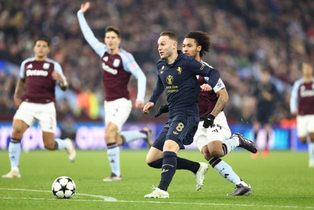 Aston Villa v Juventus FC Champions League 27 11 2024. Teun Koopmeiners of Juventus during the Champions League match between Aston Villa and Juventus FC at Villa Park, Birmingham, England on 27 November 2024. Birmingham Villa Park West Midlands England Editorial use only , Copyright: xRyanxBrownex PSI-20893-0073
