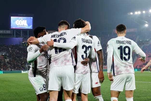 November 27, 2024, Bologna, Italy: Lille s Ngal Ayel Mukau jubilates with his teammates after scoring the goal during the UEFA Champions League soccer match between Bologna FC and LOSC Lille at Renato Dall Ara stadium in Bologna, Italy, 27 November 2024. ANSA ELISABETTA BARACCHI UEFA Champions League; Bologna-Lille  - ZUMAa110 20241127_zaf_a110_044 Copyright: xElisabettaxBaracchix