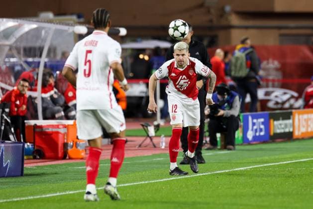 Caio Henrique ( 12 - AS Monaco) in action during Monaco vs Benfica, UEFA Champions League football match in Monaco, Principality of Monaco, November 27 2024  Copyright: xNicolaxMastronardi IPAxSportx xix xx IPA_51921916 IPA_Agency_IPA51921916