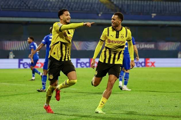Ramy Bensebaini Borussia Dortmund celebrates after scoring his teams second goal with Felix Nmecha Borussia Dortmund , UEFA Champions League 2024 25 League Phase MD5, GNK Dinamo v Borussia Dortmund, Stadion Maksimir on November 27, 2024 in Zagreb, Croatia Photo by Marco Steinbrenner DeFodi Images Ramy Bensebaini Borussia Dortmund celebrates after scoring his teams second goal with Felix Nmecha Borussia Dortmund , UEFA Champions League 2024 25 League Phase MD5, GNK Dinamo v Borussia Dortmund, Stadion Maksimir, November 27, 2024 in Zagreb, Croatia Photo by Marco Steinbrenner DeFodi Images Defodi 700 zagreb bvb 20241127 067 Defodi-700