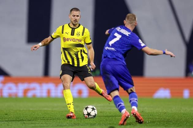 GNK Dinamo v Borussia Dortmund - UEFA Champions League 2024 25 League Phase MD5 Waldemar Anton of Borussia Dortmund during the UEFA Champions League 2024 25 League Phase MD5 match between GNK Dinamo Zagreb and Borussia Dortmund at Maksimir stadium on November 27, 2024 in Zagreb, Croatia.  LukaxStanzl PIXSELL