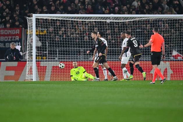 Bologna s Jhon Lucumi scores a goal during Bologna FC vs LOSC Lille, UEFA Champions League football match in Bologna, Italy, November 27 2024  Copyright: xAlessioxMarini IPAxSportx xipa-ax xx IPA_51922241 IPA_Agency_IPA51922241