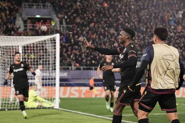 Bologna s Jhon Lucumi celebrates after scoring the 1-1 goal for his team during the Uefa Champions League 2024 2025 soccer match between Bologna and Lille at Renato Dall Ara Stadium - Soccer - Bologna, Italy - Wednesday November 27, 2024  Copyright: xMassimoxPaolone LaPressex