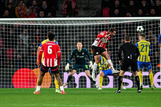 EINDHOVEN, NETHERLAND - 27 NOVEMBER, 2024: The UEFA Champions League football match between PSV - FC Shakhtar Donetsk at Philips Arena  Copyright: xVitaliixKliuievx