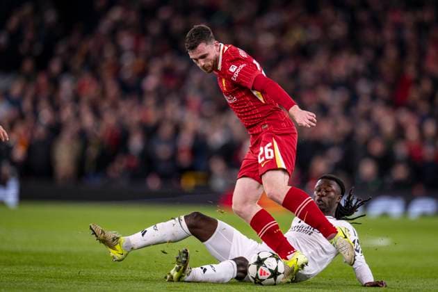 Eduardo Camavinga of Real Madrid and Andrew Robertson of Liverpool during a match between Liverpool and Real Madrid as part of UEFA Champions League at Anfield Stadium on November 27, 2024 in Liverpool, Englandl. (Richard Callis SPP) Copyright: xRichardxCallisx xSPPx spp-en-RiCaSp-rmfc_271124-0963