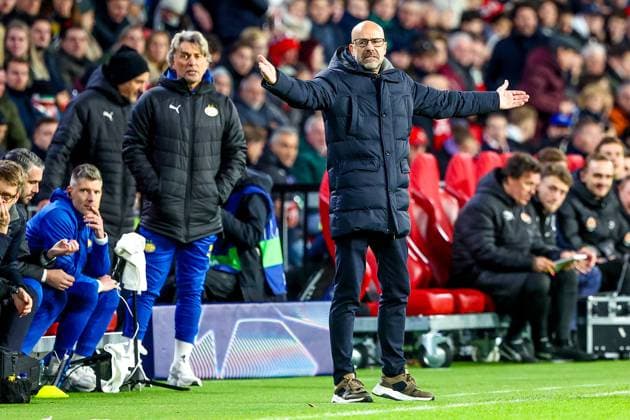 EINDHOVEN, 27-11-2024, Philips Stadium, UEFA Champions League season 2024 25, match between PSV and Sjachtar Donetsk, PSV coach Peter Bosz PSV - Sjachtar Donetsk  x26839994x Copyright: