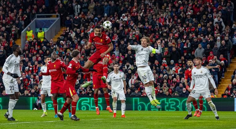 Football - UEFA Champions League - League Phase - Liverpool FC v Real Madrid CF LIVERPOOL, ENGLAND - Wednesday, November 27, 2024: Liverpool s Cody Gakpo scores the second goal with a header during the UEFA Champions League game between Liverpool FC and Real Madrid CF at Anfield. (Photo by David Rawcliffe Propaganda) LIVERPOOL Anfield MERSEYSIDE ENGLAND  Copyright: xDavidxRawcliffex P2024-11-27-Liverpool_Madrid-55