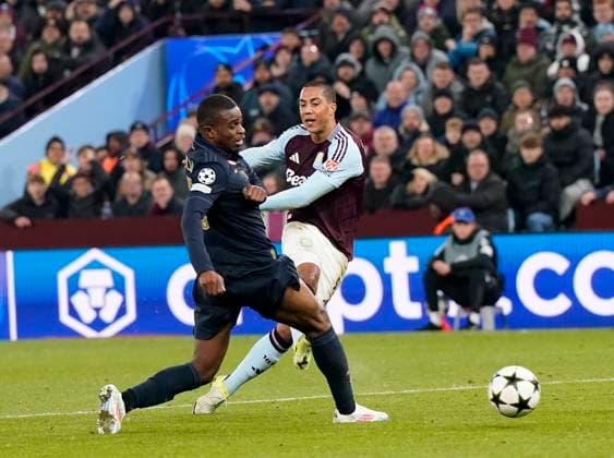 Birmingham, England, 27th November 2024. Aston Villa s Youri Tielemans sees hi shot blocked by Juventus Pierre Kalulu during the UEFA Champions League match at Villa Park, Birmingham. Picture credit should read: Andrew Yates Sportimage EDITORIAL USE ONLY. No use with unauthorised audio, video, data, fixture lists, club league logos or live services. Online in-match use limited to 120 images, no video emulation. No use in betting, games or single club league player publications. SPI-3485-0034