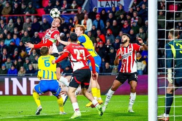 EINDHOVEN, 27-11-2024, Philips Stadium, UEFA Champions League season 2024 25, match between PSV and Sjachtar Donetsk, PSV player Luuk de Jong PSV - Sjachtar Donetsk  x26840017x Copyright: