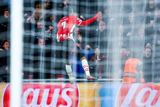 Sport Bilder des Tages EINDHOVEN, 27-11-2024, Philips Stadium, UEFA Champions League season 2024 25, match between PSV and Sjachtar Donetsk, PSV player Malik Tillman scores the 2-2 PSV - Sjachtar Donetsk  x26840041x Copyright: