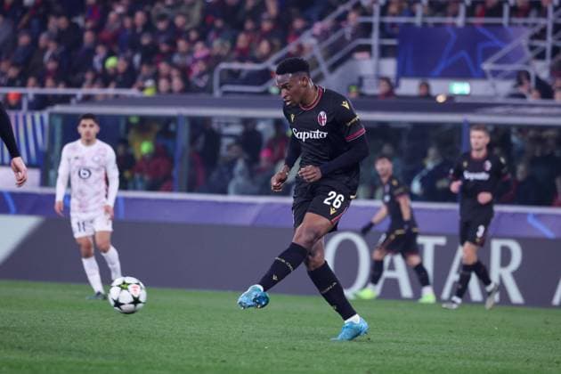 November 28, 2024, Bologna, Bologna, ITALY: During the Champions League match 27 11 2024 Football match between FC Bologna vs SC Lille at the Dall Ara stadium in Bologna..In the Photo: .Jhon Lucumi of Bologna FC Bologna ITALY - ZUMAs236 20241128_aap_s236_014 Copyright: xFabioxSassox