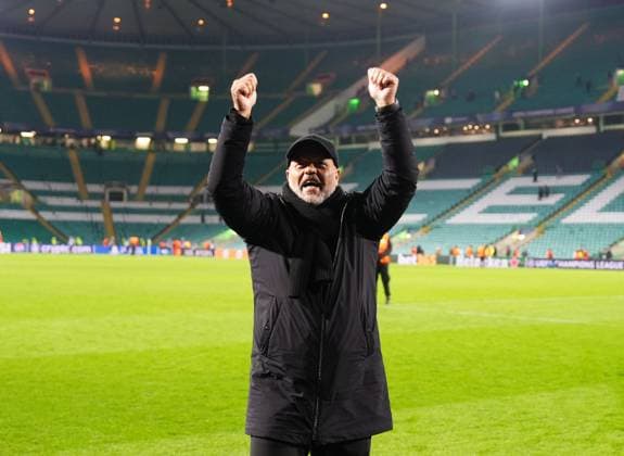 Club Brugge President Bart Verhaeghe applauds the Club Brugge fans after the full-time whistle. Final score Celtic 1 Club Brugge 1. Celtic v Club Brugge, UEFA Champions League, Group Stage, Football, Celtic Park, Glasgow, Scotland, UK - 27 Nov 2024 EDITORIAL USE ONLY No use with unauthorised audio, video, data, fixture lists, club league logos or live services. Online in-match use limited to 120 images, no video emulation. No use in betting, games or single club league player publications. Copyright: xStuartxWallace Shutterstockx 14945035cb