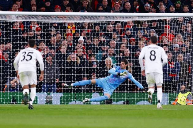 November 27, 2024, Liverpool, Liverpool, ENGLAND: Mohamed Salah of Liverpool misses a penalty during the UEFA Champions League 2024 25 League Phase MD5 match between Liverpool FC and Real Madrid CF at Anfield on November 27, 2024, in Liverpool, England. Liverpool ENGLAND - ZUMAa181 20241127_zaa_a181_060 Copyright: xDennisxAgyemanx