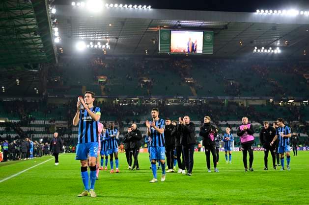 Celtic v Club Brugge - UEFA Champions League GLASGOW, SCOTLAND - NOVEMBER 27 : Vanaken Hans midfielder of Club Brugge and team mates greeting the fans despite the tie during the UEFA Champions League phase matchday 5 between Celtic and Club Brugge on November 27, 2024 in Glasgow, Scotland, 27 11 2024 Glasgow Scotland  Copyright: xPeterxDexVoechtx