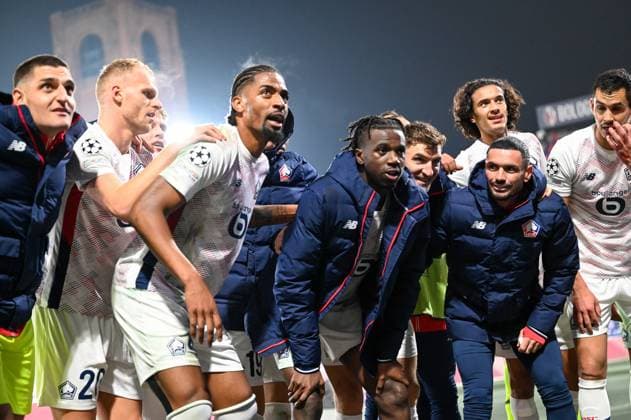 LOSC Lilla celebrates a victory at the end of match during Bologna FC vs LOSC Lille, UEFA Champions League football match in Bologna, Italy, November 27 2024  Copyright: xAlessioxMarini IPAxSportx xipa-ax xx IPA_51923229 IPA_Agency_IPA51923229