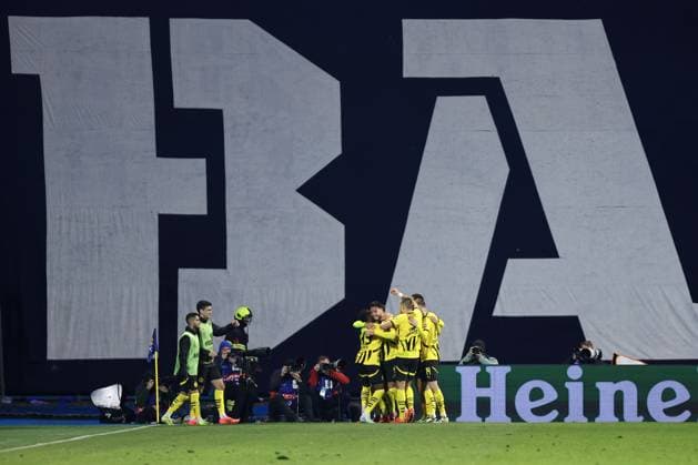 Zagreb, 27.11.2024. - Maksimir Stadium, UEFA CHAMPIONS LEAGUE - 2024 25, League phase, Matchday 5; GNK Dinamo - Borussia Dortmund. Borussia players celebrating goal. GNK Dinamo - Borussia Dortmund 