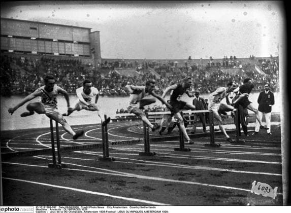 Archivbilder der Woche SPORT KW48 Ancestor : OLYMPIADES 1928 Jeux de la IXe Olympiade. Amsterdam 1928-Football -JEUX OLYMPIQUES AMSTERDAM 1928- Amsterdam Ancestor : OLYMPIADES 1928 Jeux de la IXe Olympiade. Amsterdam 1928-Football -JEUX OLYMPIQUES AMSTERDAM 1928- Amsterdam Netherlands  Copyright: xx  Copyright: xIMAGOx