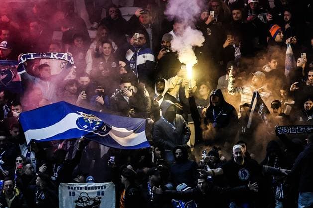 Porto s supporters pictured at the start of a soccer game between Belgian RSC Anderlecht and Portuguese FC Porto, Thursday 28 November 2024 in Brussels, on the fifth day of the group stage of the UEFA Europa League tournament. BRUNOxFAHY  x106695817x