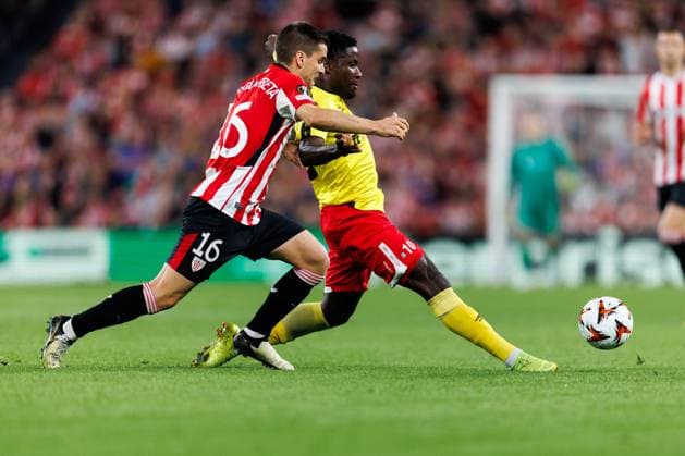 241128 Mikel Jauregizar of Athletic Bilbao and Michael Baidoo of Elfsborg during the Europa League match between Athletic Bilbao and Elfsborg on November 28, 2024 in Bilbao Photo Bildbyran EXT BILDBYRAN kod XY XZ0198 fotboll football soccer fotball uefa europa league europa league athletic bilbao elfsborg bbeng  Copyright: BILDBYRANxEXT BB241128BB826