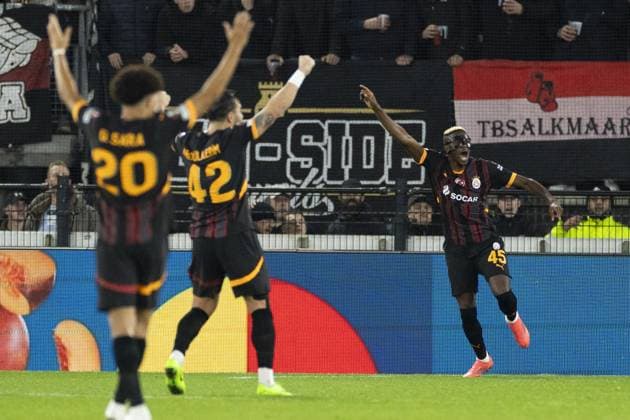 ALKMAAR - Victor Osimhen of Galatasaray SK celebrates 1-1 during the UEFA Europa League match between AZ Alkmaar and Galatasaray at AFAS stadium on Nov. 28, 2024 in Alkmaar, Netherlands. ANP KOEN VAN WEEL UEFA Europa League 2024 25 League Phase MD5 2024 25 xVIxANPxSportx xxANPxIVx 514458844 originalFilename: 514458844.jpg