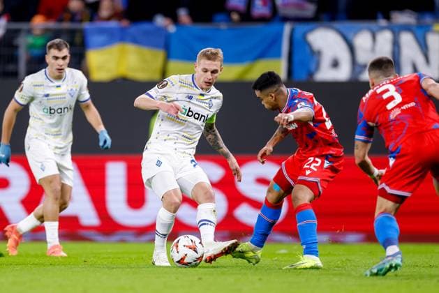 Hamburg, November 28, 2024 Football, UEFA Europa League 2024 25, Dynamo Kiev FC Viktoria Pilsen Vitaliy Buyalskyi Dynamo Kiev, 29 , Carlos Cadu Eduardo Lopes Cruz FC Viktoria Pilsen, 22