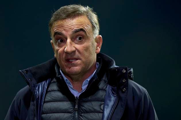 SC Braga V TSG 1899 Hoffenheim - UEFA Europa League 2024 25 League Phase MD5 Carlos Carvalhal, Head Coach of SC Braga, looks on before the UEFA Europa League match between SC Braga and TSG 1899 Hoffenheim at Estadio Municipal de Braga in Braga, Portugal, on November 28, 2024. Braga, Portugal Portugal  Copyright: xJosexManuelxAlvarezxReyx originalFilename:alvarezrey-notitle241128_npBBS.jpg