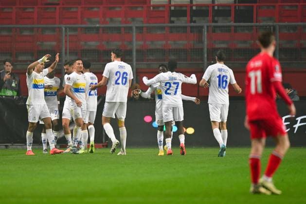 ENSCHEDE, Stadium Grolsch Veste, 28-11-2024 , season 2024 2025, Europa League during the match Twente - Union Saint Gilloise, Union Saint Gilloise celebrating the 0-1 Twente - Union Saint Gilloise  x26845799x Copyright: