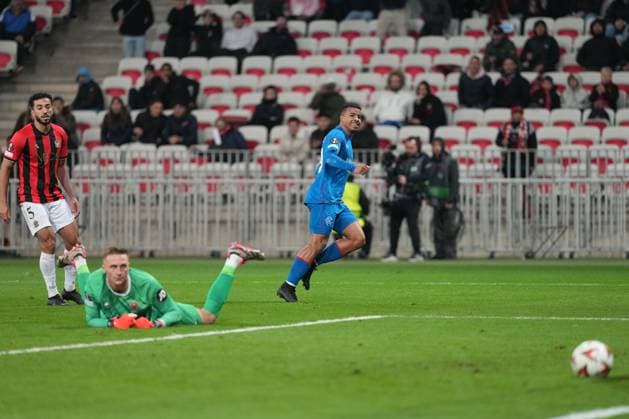 Hamza Igamane of Rangers beats Martin Bulka of Nice to put his side 4-0 ahead Nice v Rangers, UEFA Europa League, Group Stage, Football, Allianz Riviera, Nice, France - 28 Nov 2024 EDITORIAL USE ONLY No use with unauthorised audio, video, data, fixture lists, club league logos or live services. Online in-match use limited to 120 images, no video emulation. No use in betting, games or single club league player publications. Copyright: xDavexWinter Shutterstockx 14945054fs
