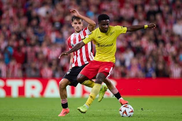 Athletic Club v IF Elfsborg - Europa League 2024 25 League Phase Benat Prados of Athletic Club competes for the ball with Michael Baidoo of IF Elfsborg during the Europa League match between Athletic Club and IF Elfsborg at San Mames on November 28, 2024, in Bilbao, Spain. Bilbao San Mames Basque Country Spain RL_ATHvIFE_000067 Copyright: xRicardoxLarreinax