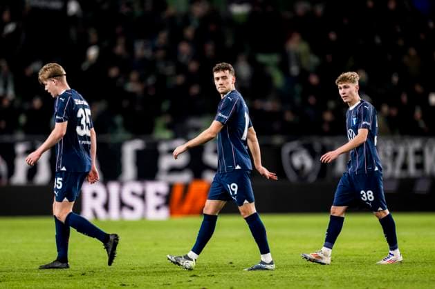 241128 Nils Zätterström, Colin Rösler, Hugo Bolin of Malmö FF during the UEFA Europa League football match between Ferencvaros and Malmö FF on November 28, 2024 in Budapest Photo Petter Arvidson BILDBYRAN kod PA PA0935 fotboll football soccer fotball uefa europa league europa league malmö ff ferencvaros bbeng  Copyright: PETTERxARVIDSON BB241128PA118
