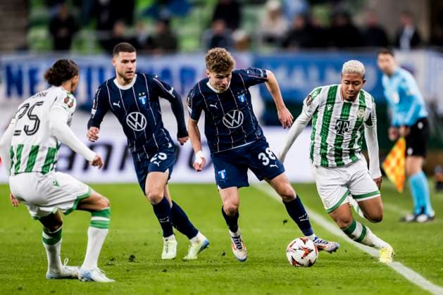 241128 Hugo Bolin of Malmö FF during the UEFA Europa League football match between Ferencvaros and Malmö FF on November 28, 2024 in Budapest Photo Petter Arvidson BILDBYRAN kod PA PA0935 fotboll football soccer fotball uefa europa league europa league malmö ff ferencvaros bbeng  Copyright: PETTERxARVIDSON BB241128PA121