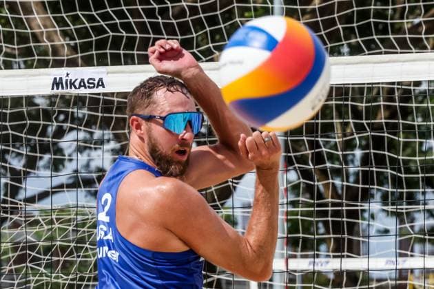 (241129) -- LAGUNA PROVINCE, Nov. 29, 2024 -- Theodore Brunner of the United States competes during the men s pool D match between France and the United States at the 2024 Volleyball World Beach Pro Tour Challenge in Laguna Province, the Philippines, Nov. 29, 2024. ) (SP)PHILIPPINES-LAGUNA PROVINCE-VOLLEYBALL WORLD BEACH PRO TOUR CHALLENGE RouellexUmali 