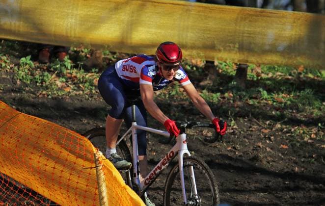 Cyclo-cross World Masters Championships in Hamburg Daniela Bonnekessel RSC Stadtlohn 1968 wins the Alsters class W55 59