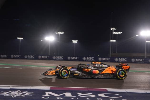 29 11 2024, Losail International Circuit, Doha, Formula 1 Qatar Airways Qatar Grand Prix 2024 ,in the picture Oscar Piastri AUS , McLaren F1 Team Photo by Hasan Bratic DeFodi 7516
