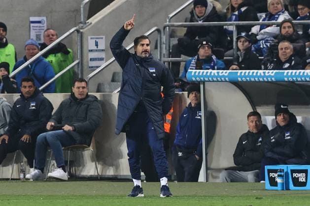 Coach Christian Fiel Hertha BSC Berlin 2 Soccer Bundesliga Season 2024 2025 1 FC Magdeburg vs Hertha BSC Berlin at the Avnet Arena in Magdeburg Soccer,Man,Men,Germany,29 11 2024