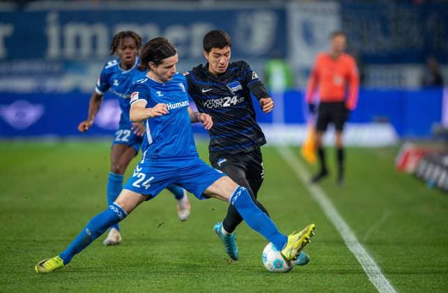 Soccer, Men, Season 2024 2025, 2 Bundesliga 14 Matchday , 1 FC Magdeburg Hertha BSC, f l Jean Hugonet 1 FC Magdeburg , Ibrahim Maza Hertha BSC , 29 11 2024, Copyright: xSebastianxRäppold MatthiasxKochx