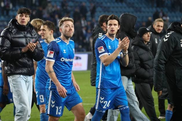 29 11 2024, xgox, Soccer 2 Bundesliga, 1 FC Magdeburg Hertha BSC Berlin emspor, v l Connor Krempicki Magdeburg, 13 , Jean Hugonet Magdeburg, 24 disappointed, disappointed, disappointed DFL DFB REGULATIONS PROHIBIT ANY USE OF PHOTOGRAPHS as IMAGE SEQUENCES and or QUASI VIDEO Magdeburg