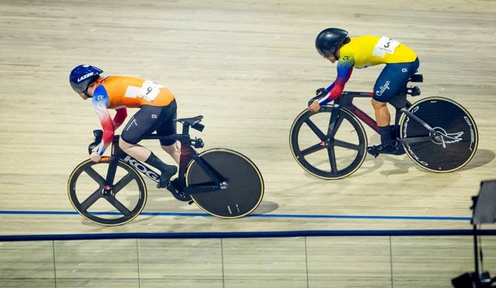 APELDOORN - Hetty van de Wouw in action during the first round sprint at the UCI Track Champions League at Omnisport. It is the second Track cycling, Rad, Radsport, Bahnrad, Bahn competition out of a series of five. ANP IRIS VAN DEN BROEK netherlands out - belgium out Apeldoorn xVIxxIVx 514517372 originalFilename: 0782396452st.jpg