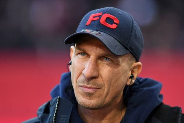 Coach Gerhard Struber 1 FC Koeln looks on during the 2 Bundesliga match between 1 FC Köln and Hannover 96 at RheinEnergieStadion on November 30, 2024 in Cologne, Germany Photo by Ralf Treese DeFodi Images Trainer Gerhard Struber 1 FC Koeln looks on during the 2 Bundesliga match between 1 FC Köln and Hannover 96 at RheinEnergieStadion on November 30, 2024 in Cologne, Germany Photo by Ralf Treese DeFodi Images DFB DFL REGULATIONS PROHIBIT ANY USE OF PHOTOGRAPHS AS IMAGE SEQUENCES AND OR QUASI VIDEO Defodi 521 KOEH9620241130 002 Defodi-521 DFB DFL REGULATIONS PROHIBIT ANY USE OF PHOTOGRAPHS AS IMAGE SEQUENCES AND OR QUASI-VIDEO.