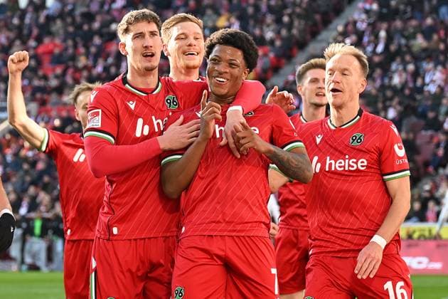 Koeln, Rheinenergiestadion, 30 11 24, GER, Herren, 2 Bundesliga, Saison 2024 2025, 1 FC Koeln Hannover 96 Bild Jessic NGANKAM Hannover jubilates after his goal to 0 1 Only for editorial use DFL regulations prohibit any use of photographs as image sequences and or quasi video NRW Germany