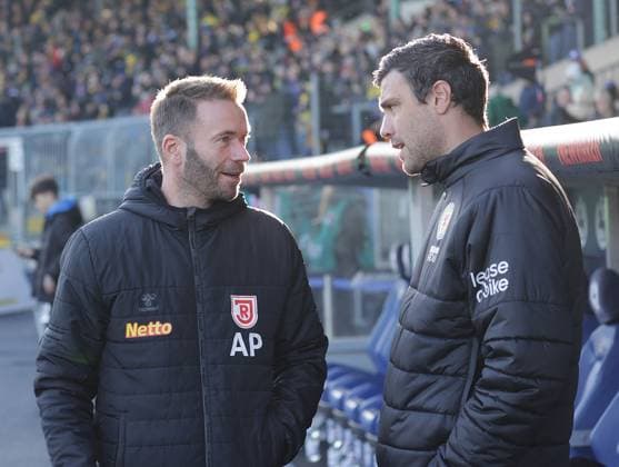 Coach Andreas Patz SSV Jahn Regensburg , Managing Director Sport Benjamin Kessel Eintracht Braunschweig Football, Men, Season 2024 2025 2 BL, Eintracht Stadion, Eintracht Braunschweig vs SSV Jahn Regensburg, 0 0 DFL REGULATIONS PROHIBIT ANY USE OF PHOTOGRAPHS AS IMAGE SEQUENCES AND OR QUASI VIDEO