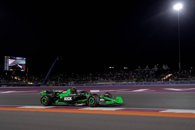30 11 2024, Losail International Circuit, Doha, Formula 1 Qatar Airways Qatar Grand Prix 2024 ,in the picture Zhou Guanyu CHN , Stake F1 Team Kick Sauber Photo by Hasan Bratic DeFodi Images Defodi 506 20241130 hbr 1628 Defodi-506